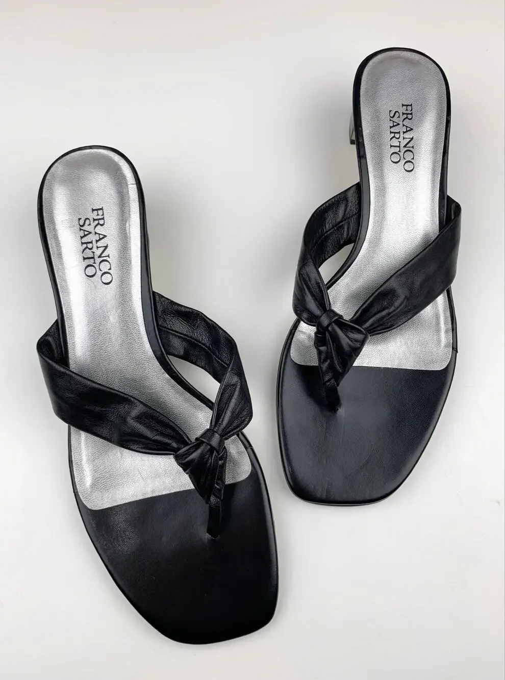 Franco Sarto Plush Sandals Slip On Black Leather Thong Heels Women's 8.5